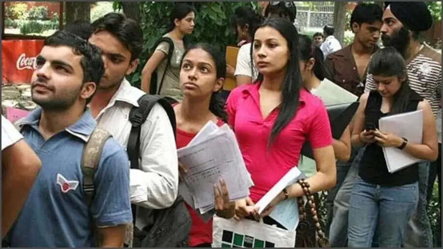 Exam Dress Code- RSSB&nbsp;ने जारी किया प्रहरी परीक्षा का ड्रेस कोड, जानिए क्या पहनकर ग्जाम देने जाना हैं