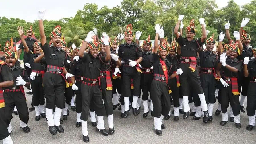 Result 2025- UPSC ने&nbsp;CDS II फाइनल परीक्षा 2024 का परिणाम जारी किया, ऐसे करे चेक