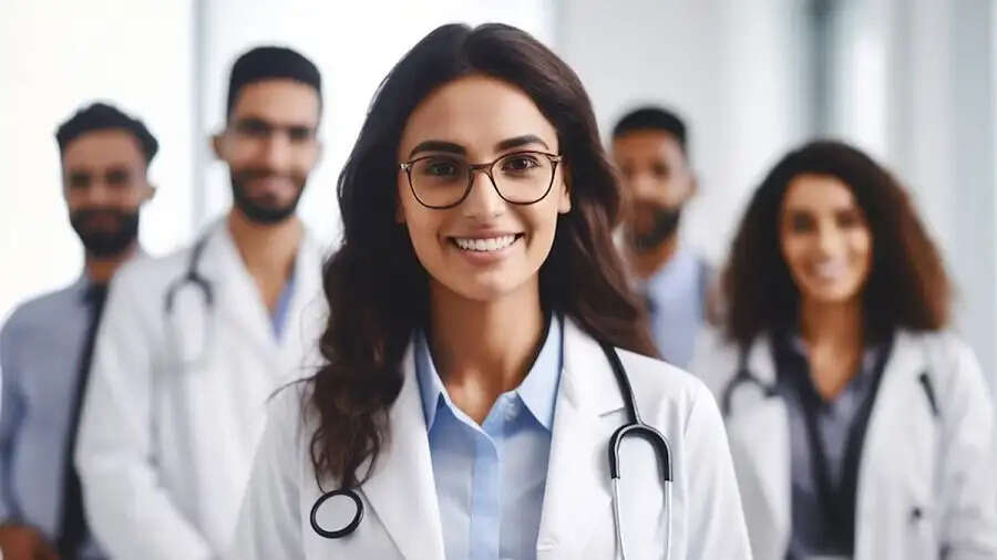 Career Tips-&nbsp;यहां से होता हैं सबसे सस्ता&nbsp;MBBS, जानिए इसके बारे में पूरी डिटेल्स